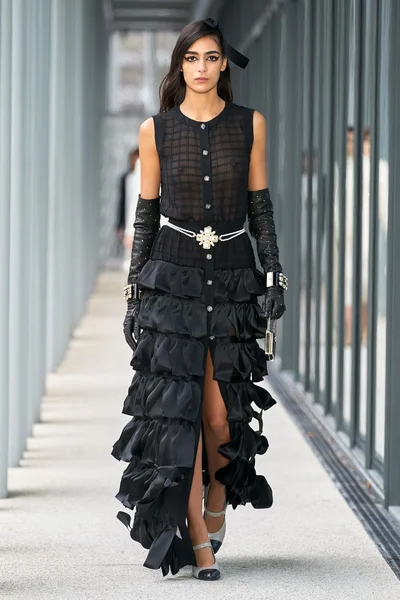 Look 57